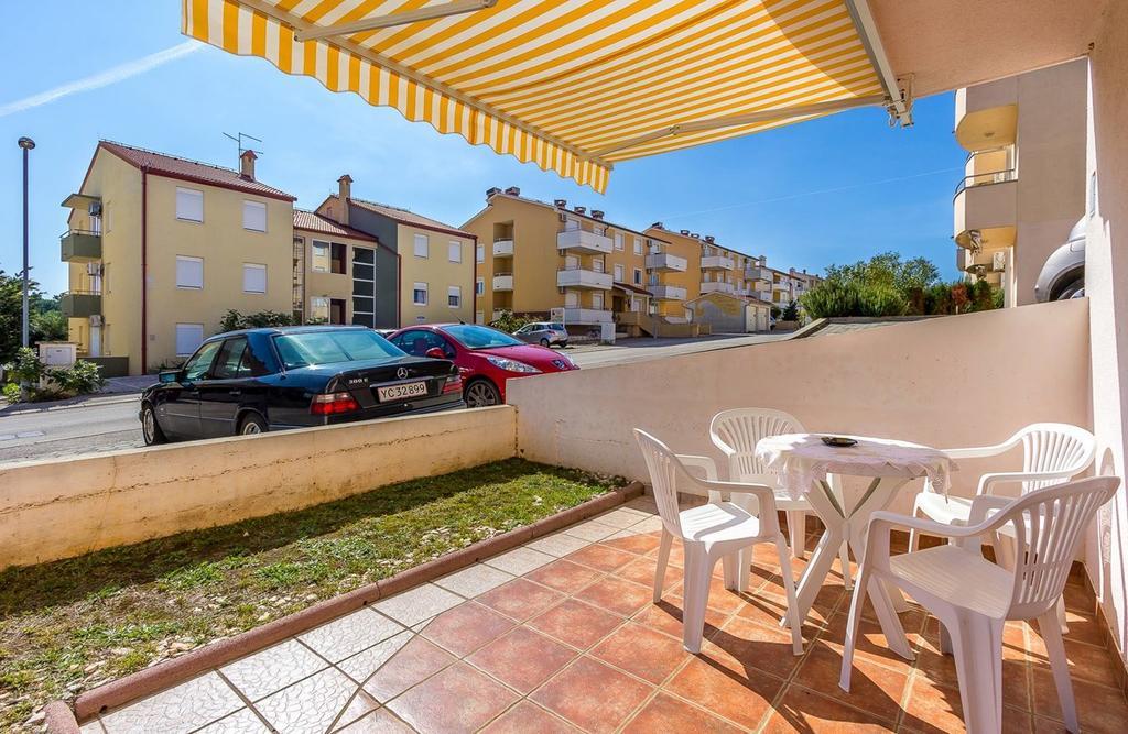 Apartment Ellis Premantura Exterior photo
